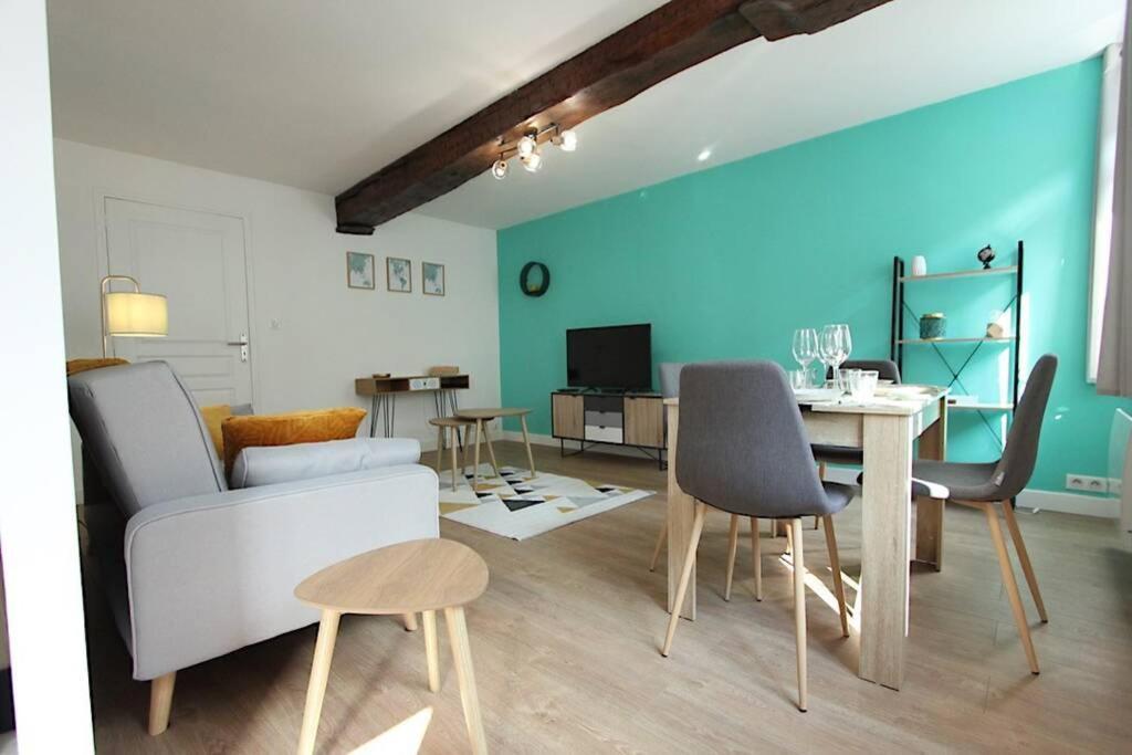 Appartement centre de Valenciennes entièrement équipé 64m2 Extérieur photo